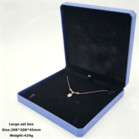 Estuche Portátil Octogonal Azul Texturizado para Joyas con Cierre de Hebilla, Empaque Premium para Anillos, Pulseras y Collares