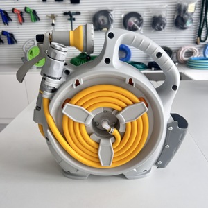 Carrete de 15 m ligero con rebobinado automático y función de boquilla pulverizadora - Product Image 4