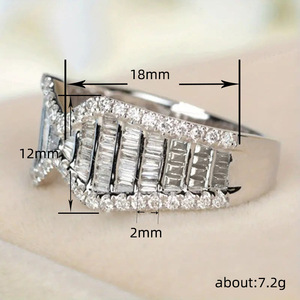 Anello a Forma di T con Fiocco e Zirconi per Donne, Gioiello da Dito Geometrico alla Moda - Product Image 4
