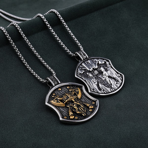 Série <span class=keywords><strong>Viking</strong></span> avec une personnalité dominante, dotée d'un design à double tête de hache, fabriquée en acier inoxydable, bijoux résistant à <span class=keywords><strong>la</strong></span> rouille - Product Image 2