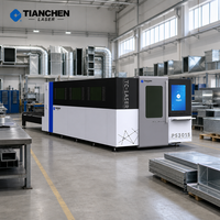 Machine de découpe laser fibre CNC entièrement fermée avec plateforme environnante et table d'échange 1500x3000, AI automatique, prix usine