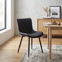 Chaise de salle à manger rembourrée noire, style nordique moderne, avec dossier et pieds en métal, pour salle à manger ou hôtel