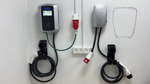 Estación de Carga para Vehículos Eléctricos Bluesky, Poste de Carga Inteligente Ocpp Evse Wallbox, Cargador Móvil para Vehículos Eléctricos de 7Kw 22kw <span class=keywords><strong>Setec</strong></span> Byd - Product Image 6