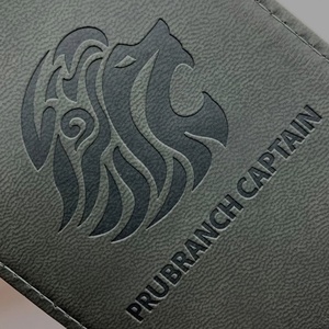 <span class=keywords><strong>Porte</strong></span>-badge professionnel en cuir PU gris foncé personnalisé, une fente pour <span class=keywords><strong>carte</strong></span>, étui pour <span class=keywords><strong>carte</strong></span>, <span class=keywords><strong>porte</strong></span>-nom professionnel - Product Image 6