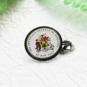 Pins Personalizados de Alta Calidad, Chapados en Negro, Impresos a <span class=keywords><strong>Color</strong></span>, Insignias de Metal, Aleación de Zinc, Logotipo, Letra, Broche - Product Image 2