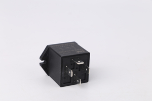 Реле запуска SNE SEG3-S-112DM для новых источников энергии, вход 12В/24В, выход 48В DC, 100А-200А, винтовое подключение для аккумуляторных батарей/накопителей энергии - Product Image 6