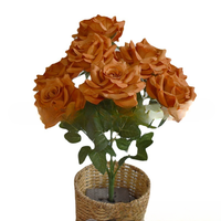 9-Köpfiger Blumenstrauß aus Seidenrosen, Handgefertigte Realistische Kunstblumen im Modernen Stil, Langlebig, aus China, für Muttertag, Weihnachten, Ostern
