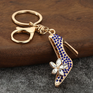 Nouvelle Collection : Porte-clés de voiture à talons hauts orné de diamants, pendentif élégant pour sac de fille ou moto - Product Image 3