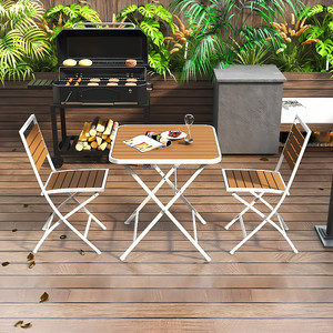 Table de bistrot carrée pliable en WPC avec deux chaises pliantes, cadre en aluminium noir moderne, pour extérieur, cour, parc, <span class=keywords><strong>café</strong></span>, jardin - Product Image 4