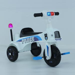 2022 nuovo giro sul triciclo con <span class=keywords><strong>suono</strong></span> di allarme della <span class=keywords><strong>polizia</strong></span> e luce FLASH di allarme della <span class=keywords><strong>polizia</strong></span> - Product Image 6
