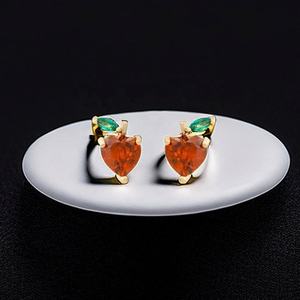 Boucles d'oreilles clous pour femmes, design sculptural Fruits, Cœurs, Feuilles, Fleurs, en acier inoxydable plaqué or 14K, géométriques exagérées, pour soirée - Product Image 3