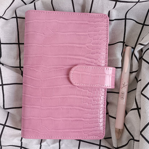 Sản Phẩm Mới A6 Cá Sấu Cổ Điển 6 Vòng Binder Leather <span class=keywords><strong>Notebook</strong></span> Cover Tiền Mặt Phong Bì Nhãn Ngân Sách Binder <span class=keywords><strong>Notebook</strong></span> - Product Image 4