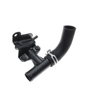 Manguera de refrigerante 21418-1HK3A para tubo de motor Nissan Versa con soporte - Product Image 1