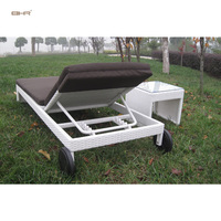 BHR-sun Chaise longue de plage en rotin de style américain avec roues métalliques, moderne, réglable et pliable, pour usage hôtelier extérieur