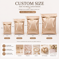 Sac cadeau en satin imprimé à l'écran avec logo personnalisé, fermeture à ruban, pochette anti-poussière de luxe pour bijoux, cosmétiques, vêtements