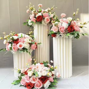Centrotavola per Matrimoni all'Ingrosso, Decorazioni da Tavolo, Sfera di Fiori Artificiali in Seta Rosa e Rossa da 50 Cm per Matrimoni e Lauree - Product Image 1