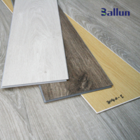 Vente chaude Plancher en vinyle SPC en chêne insonorisé Imperméable Résistant au feu Pour utilisation en intérieur Hôpital Chambre Bureau Gym Support EVA/IXPE