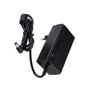Adaptador de Corriente de 12V 5A con Enchufe Argentino IRAM S-mark, Interfaz Tipo-C, Fuente de Alimentación de 60W 12V 5A - Product Image 4