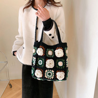 Tas Tote Rajut Tangan Desainer Unik Motif Bunga Benang Crochet Tas Selempang untuk Wanita