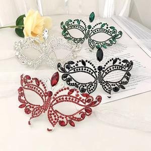 仮面舞踏会バタフライマスクラインストーン合金金属ファンシークリスタルウエディングパーティーマスク女性用シルバーグリーンレッドブラック - Product Image 1