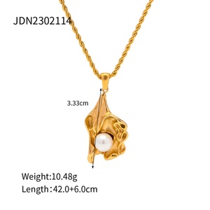 Parures de bijoux en acier inoxydable doré avec perles pour femme, idéales pour les mariages, les anniversaires et le quotidien - Product Image 4