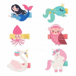 Vente en gros de pinces à cheveux et épingles à cheveux en feutre scintillant, motifs licorne, sirène et hibou, pour fêtes d'enfants - Product Image 1