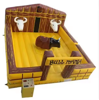 Máquina de montar toros de rodeo mecánico inflable de PVC para parque de atracciones al aire libre juego de lucha de toros a la venta