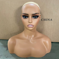 Maniquí de Cabeza de Mujer Modelo Europeo-Americano con Doble Hombro para Exhibición de Pelucas y Pendientes, Material PVC
