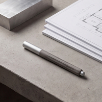 Stylo Signature Jueone Élégant en Métal et Béton Noir, Service de Personnalisation de Logo, Vente en Gros, Cadeau d'Entreprise, Vente Directe d'Usine