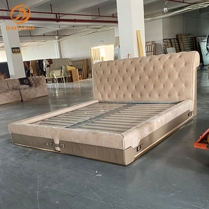 Ensemble de meubles de chambre à coucher de style italien, lit queen size avec capitonnage à boutons, design <span class=keywords><strong>royal</strong></span> - Product Image 1