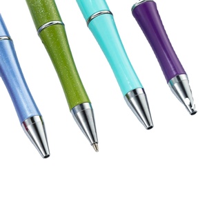 Stylo bille à perles DIY avec logo personnalisé, stylos à perles en plastique en gros, stylos à tube transparent personnalisés pour cadeau promotionnel - Product Image 4