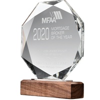 Trophée en cristal personnalisé ADL, prix en verre avec base en bois, 10e anniversaire, logo personnalisé, thème amour, modèle parfait pour un cadeau