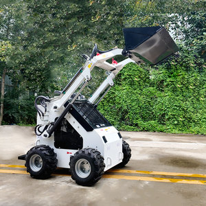 Mini-chargeuse compacte blanche Soamte de Chine, moteur Kubota CE EURO5 EPA, boîte de vitesses PLC, pompe Huade et roulement, garantie de 2 ans - Product Image 5