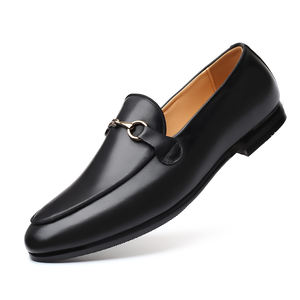 Zapatos de Vestir de Cuero Negro para Hombre, Estilo Británico, Diseño Elegante, Último Modelo, Mocasines Clásicos con Hebilla de Caballo, Talla Grande - Product Image 4