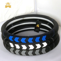 2025 fabricants mode voiture volant couvre fibre cuir Massage volant couvre accessoires