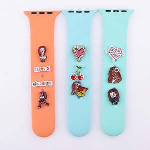 อุปกรณ์เสริมสำหรับนาฬิกาดีไซน์เนอร์มาใหม่สำหรับตกแต่งสายรัดข้อมือโลหะรูปกระต่ายสำหรับตกแต่งสายนาฬิกาอัจฉริยะ - Product Image 1