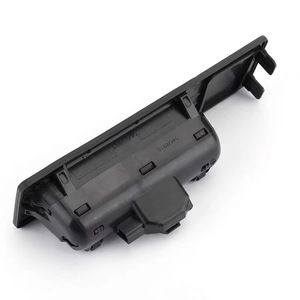 Botón de apertura de maletero BMW 51247368752 negro para Serie 5, Serie 3, Serie 2 F10 F11, pieza de repuesto - Product Image 2