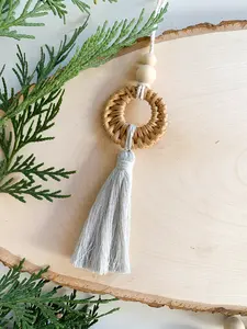 Ornamento de ratán con borla hecho a mano, ornamento de Navidad bohemio, artículos decorativos, el mejor para decoración del hogar - Product Image 2