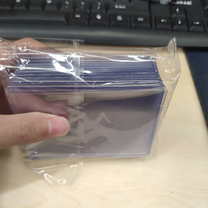 Grosir Loader terbaik 35Pt plastik PVC transparan permainan kartu olahraga pemegang lengan atas Loader - Product Image 3