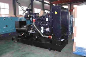 Générateur diesel Cummins 320 kVA à châssis ouvert, démarrage automatique, démarrage à distance, 1800 tr/min, 480 V/220 V - Product Image 3