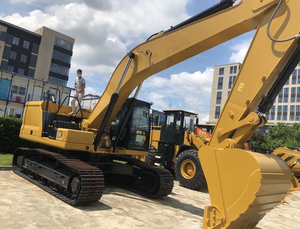 Équipement de terrassement haute performance, excavatrice 30T 330 avec godet à roche de 1,80 m3 pour la construction de fondations à grande échelle - Product Image 5