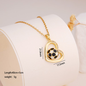 สร้อยคอจี้ทองแดงรูปหัวใจฟุตบอล แฟชั่นฟุตบอล<span class=keywords><strong>โลก</strong></span>ใหม่ปี 2026 สำหรับคนรักกีฬา ของขวัญสำหรับแฟน<span class=keywords><strong>บอล</strong></span> - Product Image 4