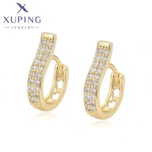 X001228225 XUPING Venta al por mayor <span class=keywords><strong>Pendientes</strong></span> de aro modernos en forma de U con circonitas pavé chapados en <span class=keywords><strong>oro</strong></span> de 14K para mujer - Product Image 1