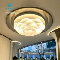 Papier texturé OEM/ODM sans MOQ, papier de fond texturé en fibre de verre pour plafond tendu, idéal pour la personnalisation de magasins