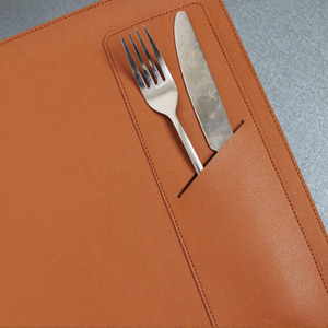 Nuovo portaposate quadrato in ecopelle per tavolo piatto impermeabile tappetino per cucina o <span class=keywords><strong>sala</strong></span> da <span class=keywords><strong>pranzo</strong></span> decorazione - Product Image 3