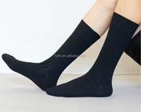 Chaussettes d'affaires de luxe personnalisées pour hommes, en coton de haute qualité, antibactériennes, jetables, avec logo sur le dessous, chaussettes côtelées pour l'automne
