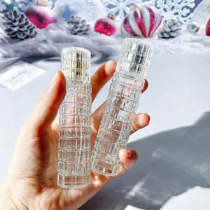 Luxury 30ml Glass Perfume Bottles Aluminum Collar UV Printing New Design Empty Fragrance <b>Spray</b> Pump Crimp Pump <b>Sealing</b> ABS Body - Product Image 2