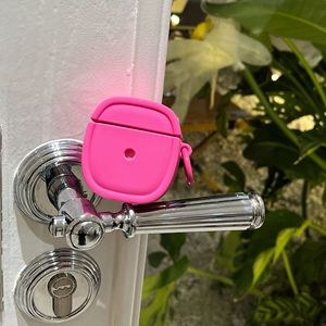 ชุ<span class=keywords><strong>ด</strong></span>หูฟังแบบมีหัวเข็มขัด Airpods1กันกระแทกเป็นมิตรกับ<span class=keywords><strong>ส</strong></span>ิ่งแว<span class=keywords><strong>ด</strong></span>ล้อมชุ<span class=keywords><strong>ด</strong></span>หูฟังรุ่นที่2/4<span class=keywords><strong>ส</strong></span>ำหรับเคสซิลิโคน Pro3 - Product Image 4