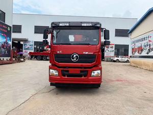 Grúa hidráulica telescópica montada en camión Shacman de 12 toneladas - Product Image 2