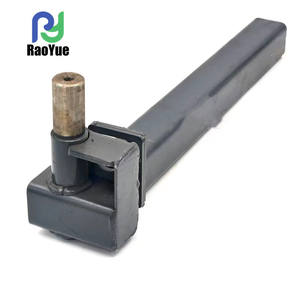 Soporte Tensor de Cadena Izquierdo y Derecho para Cosechadoras Kubota DC70, Piezas Nuevas y Usadas, Ruedas Guía 306, 5T072-23842 - Product Image 1